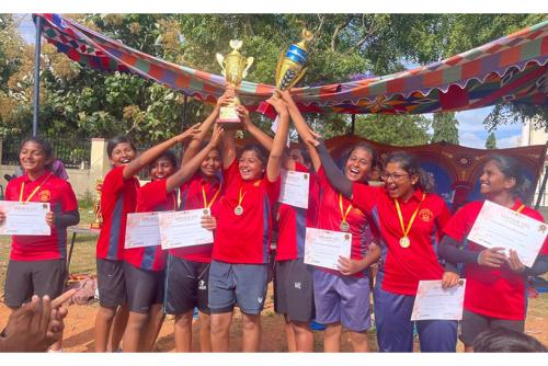 junior's category, throw ball (6)